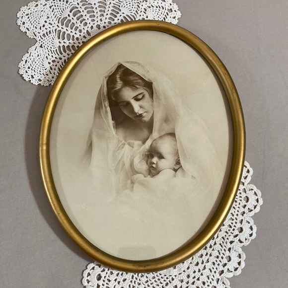 Antique Other - Antique 1899 Madonna And Child Knaffl Bros Art Print In Original Gold Oval Frame